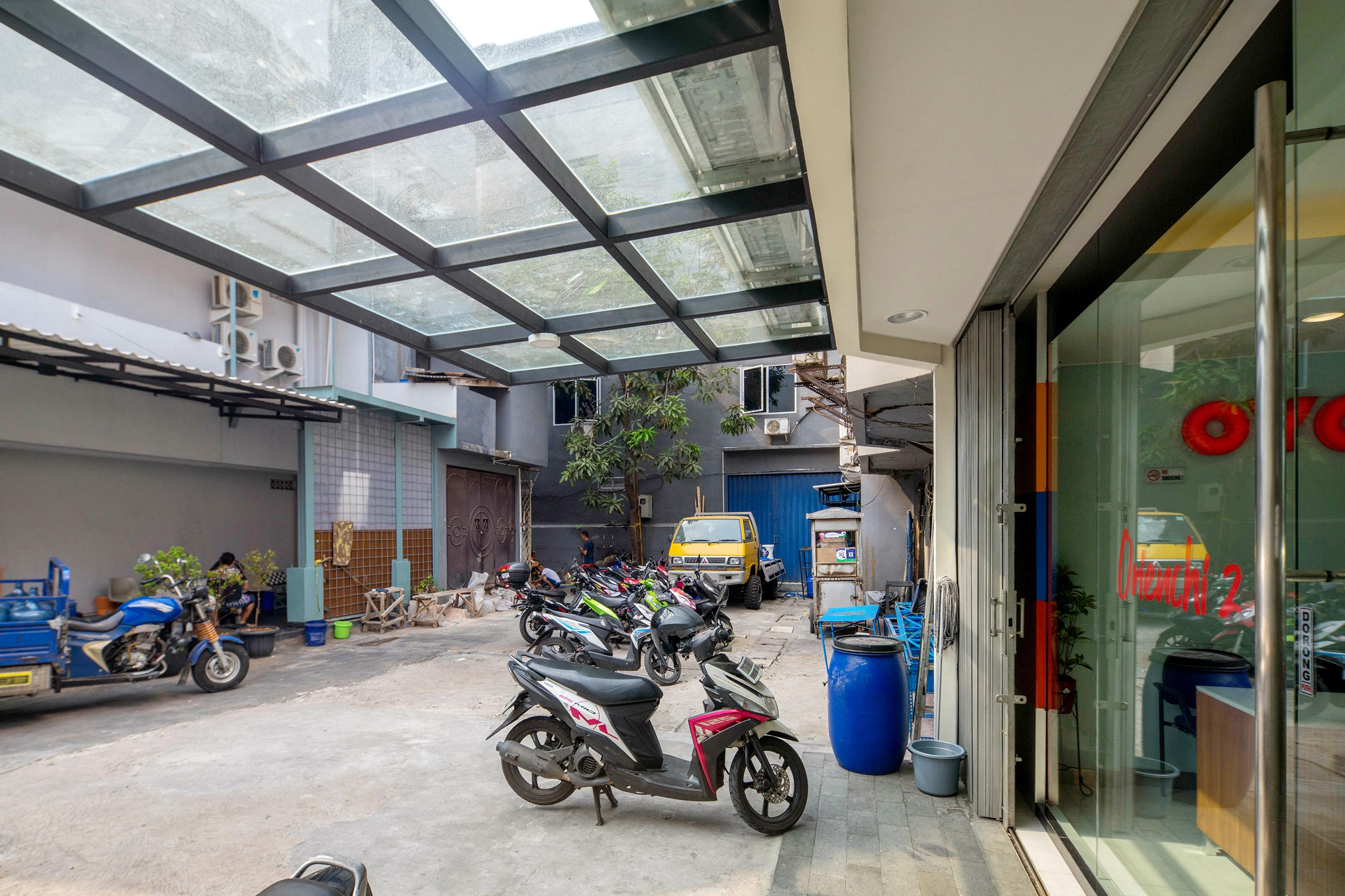 Super Oyo Capital O 1121 Orienchi 2 Hotel Jakarta Exterior photo